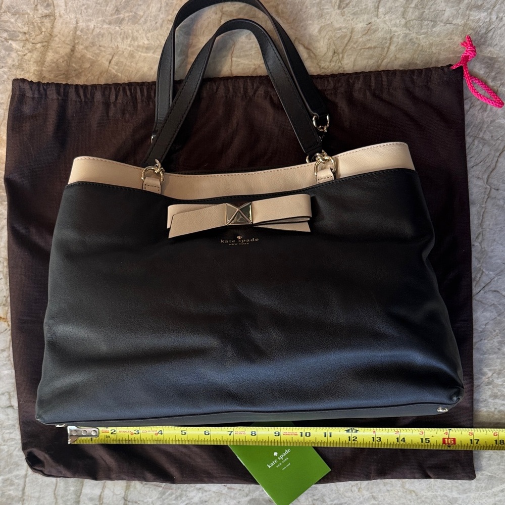 Kate Spade Black and Tan Shoulder Bag
